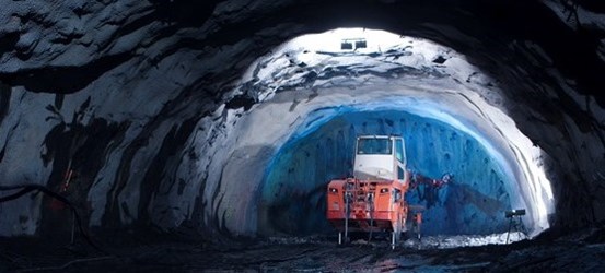 用于地下开采的山特维克DT1231隧道掘进机